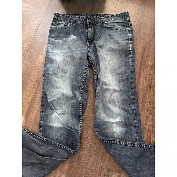 Calvin Klein Jeans Men’s 32x30 Blue Dark Wash Relaxed Straight Leg Denim Jeans - Picture 4 of 8